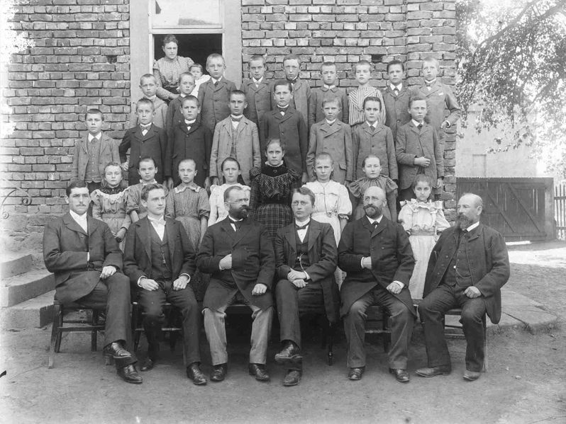 Datei:Rhm Hoehere Buergerschule 1900.jpg